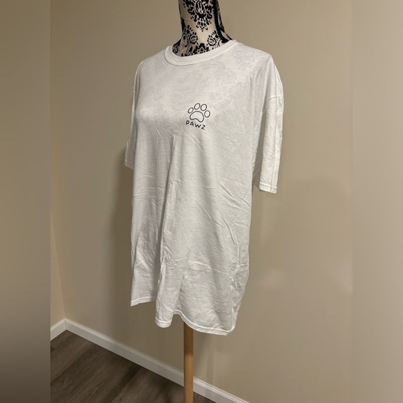 PAWZ T Shirt​​​​​​​​​​​​ - Picture 3 of 4